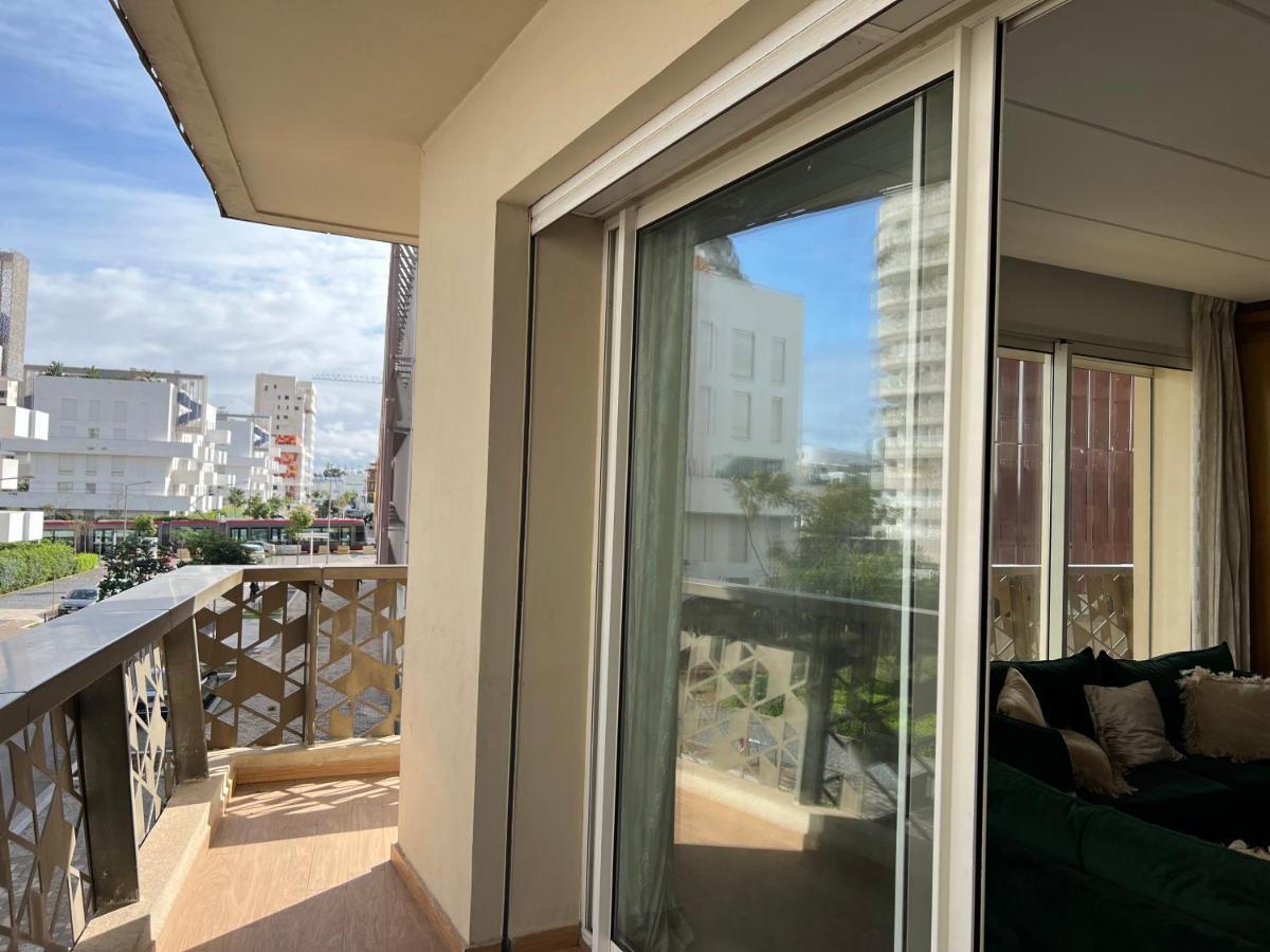 Luxury Apart 2 Ch -Casa Finance City Casablanca Buitenkant foto