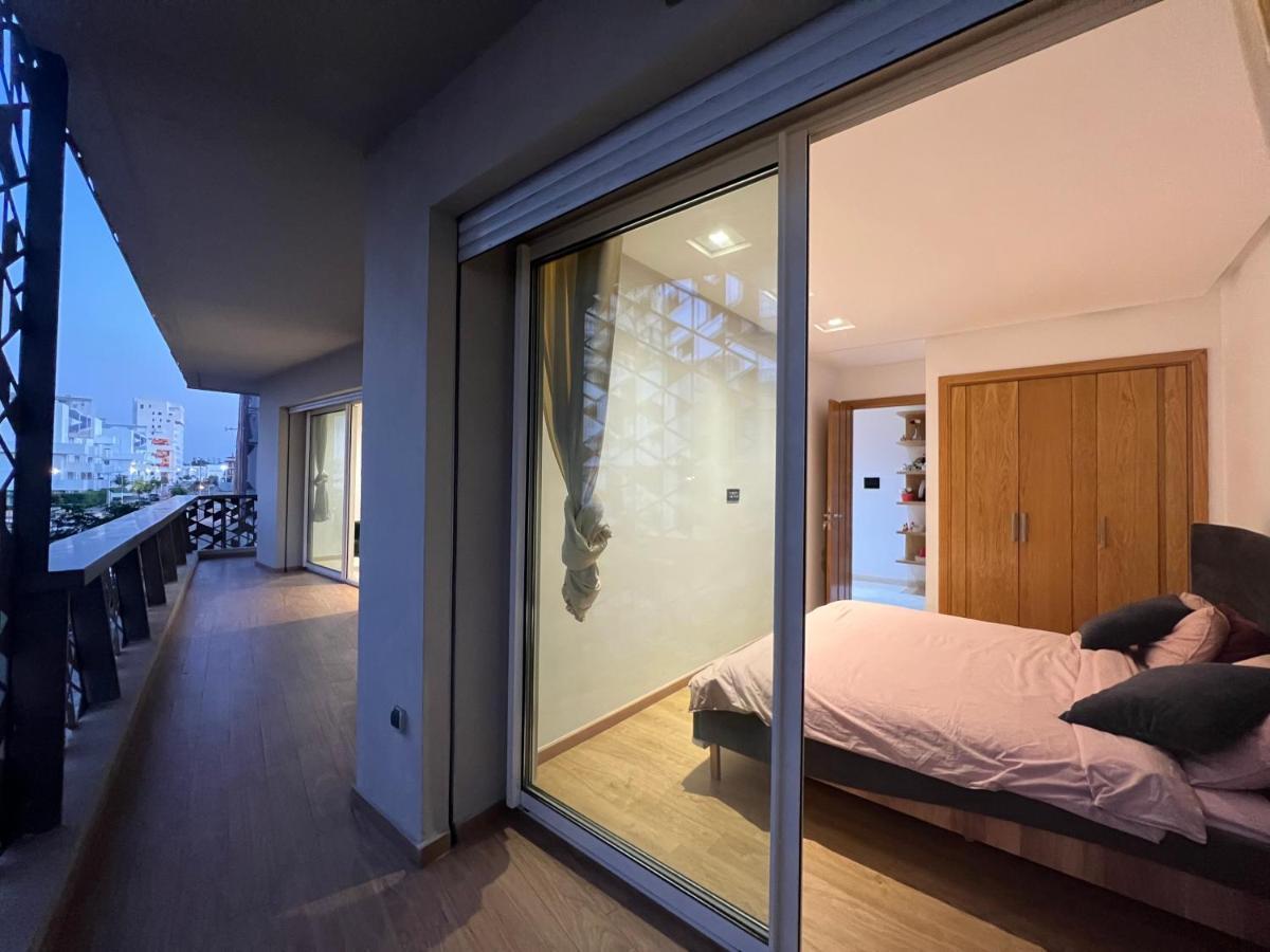 Luxury Apart 2 Ch -Casa Finance City Casablanca Buitenkant foto